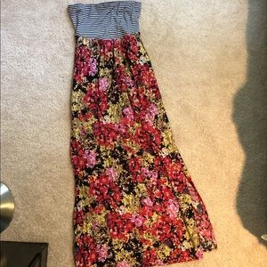 Strapless floral maxi dress